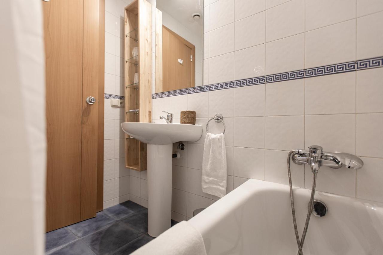 Outdoor Apartaments - Comfort Andorra la Vella Bagian luar foto