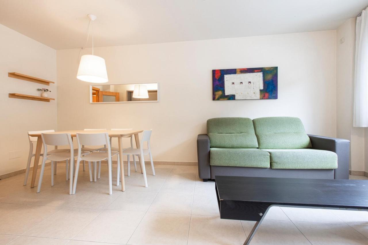 Outdoor Apartaments - Comfort Andorra la Vella Bagian luar foto