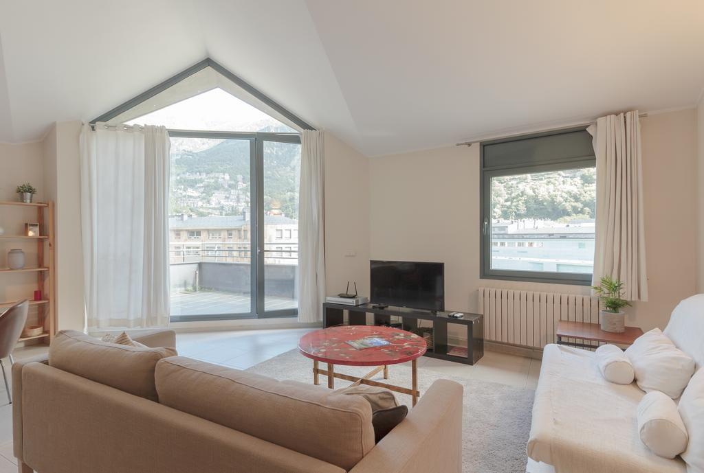 Outdoor Apartaments - Comfort Andorra la Vella Bagian luar foto