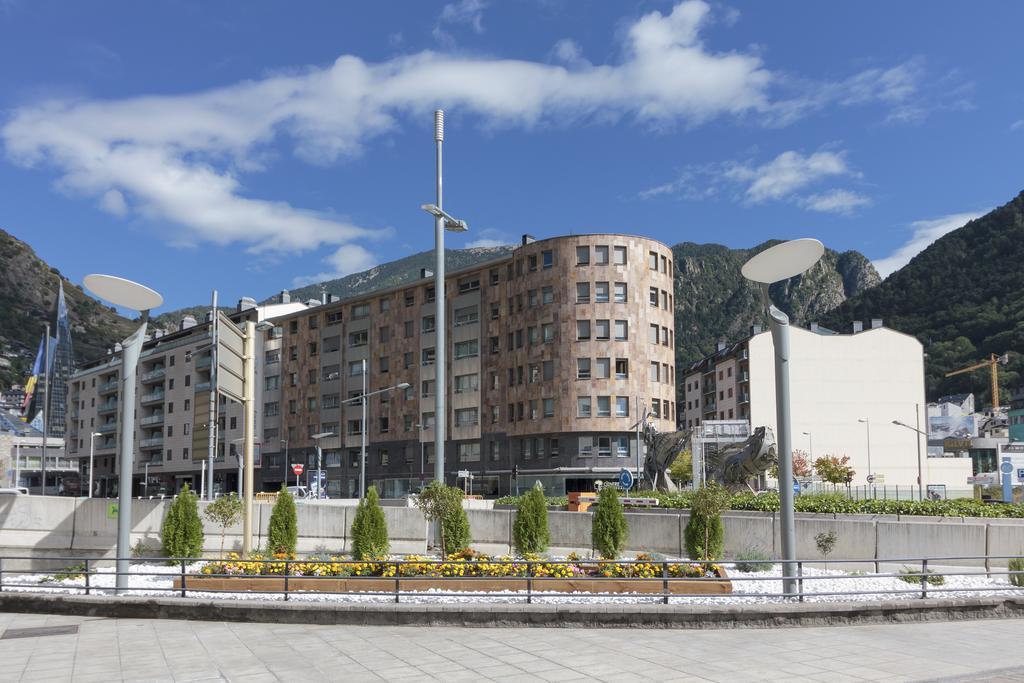 Outdoor Apartaments - Comfort Andorra la Vella Bagian luar foto